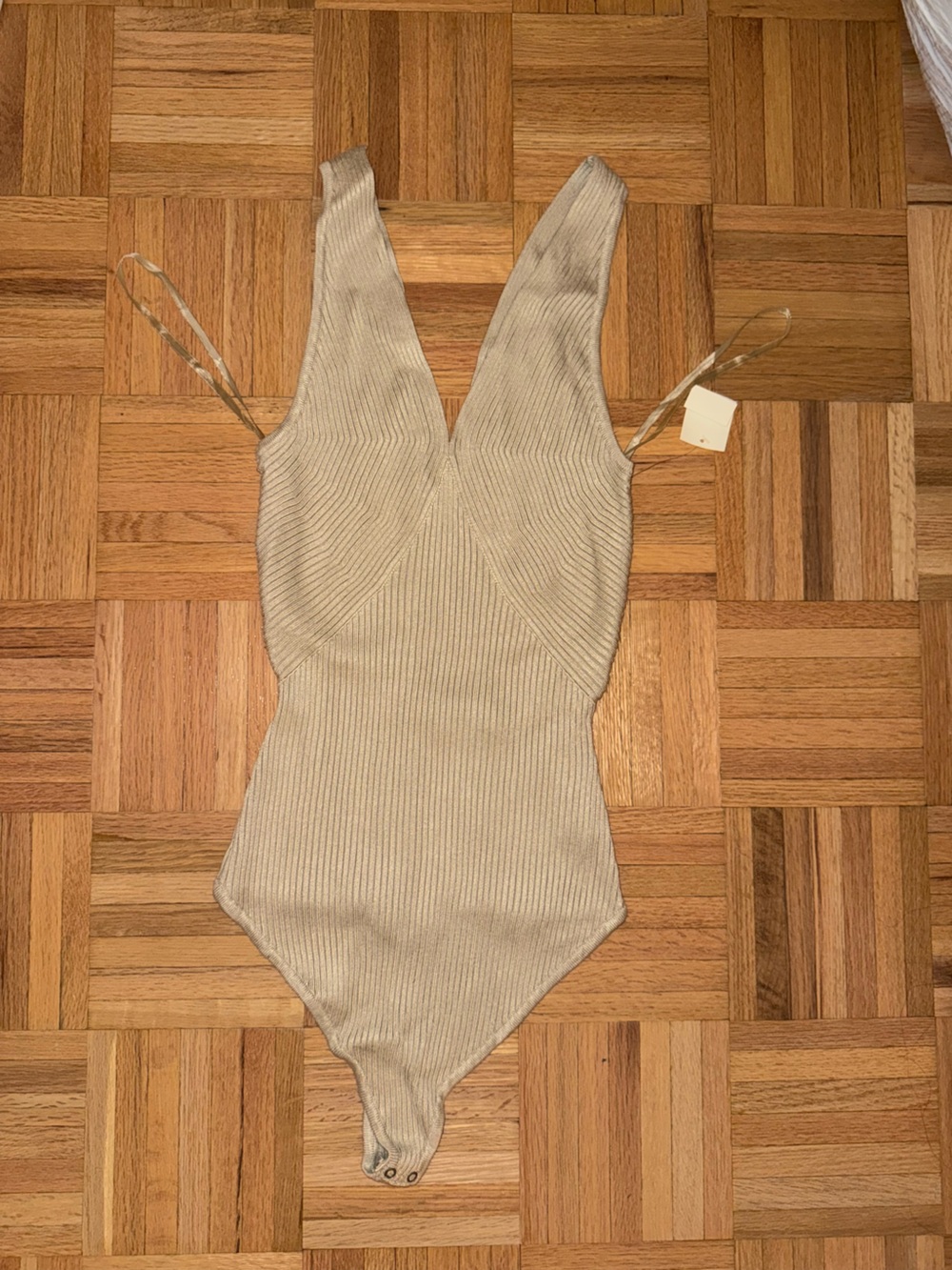 Abercrombie & Fitch Ribbed V-Neck Bodysuit in Light Beige